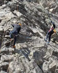nakonecz to nachalsya sezon i nash lyubimyj alpinizm na skalah3