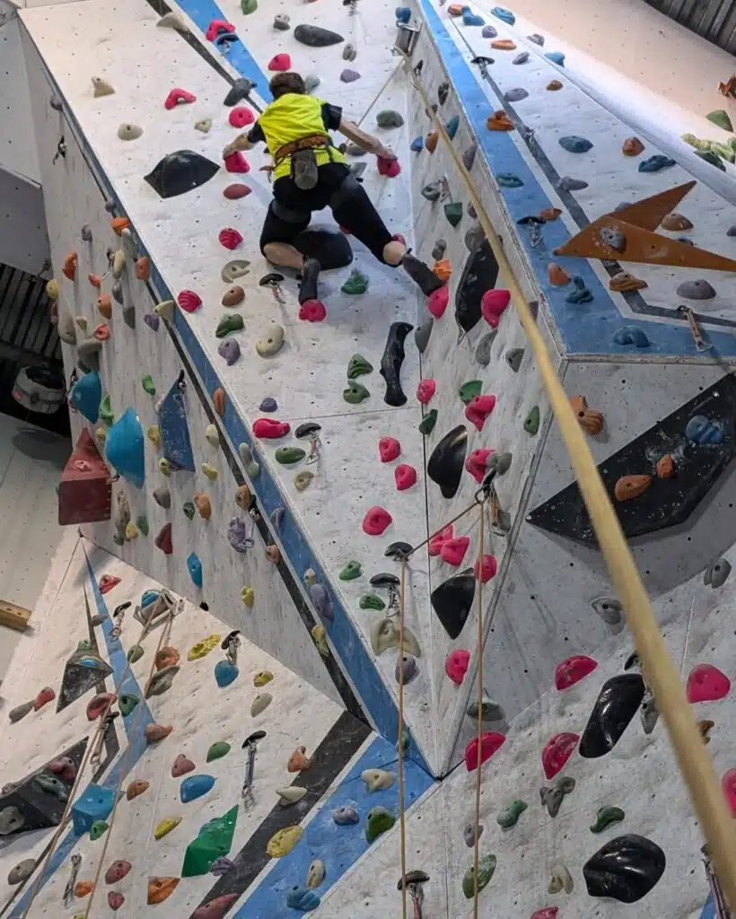nashi alpinisty pokoryayut kornizy 1