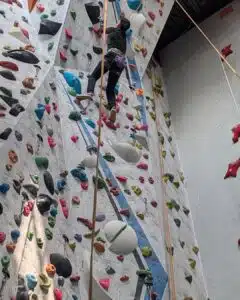 nashi alpinisty pokoryayut kornizy 2