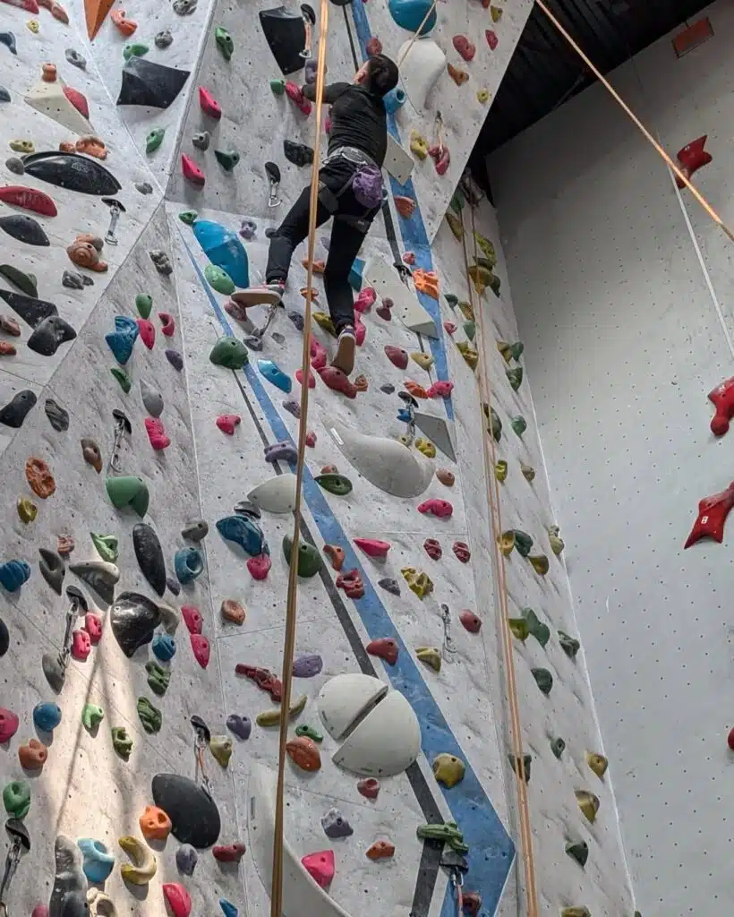 nashi alpinisty pokoryayut kornizy 2